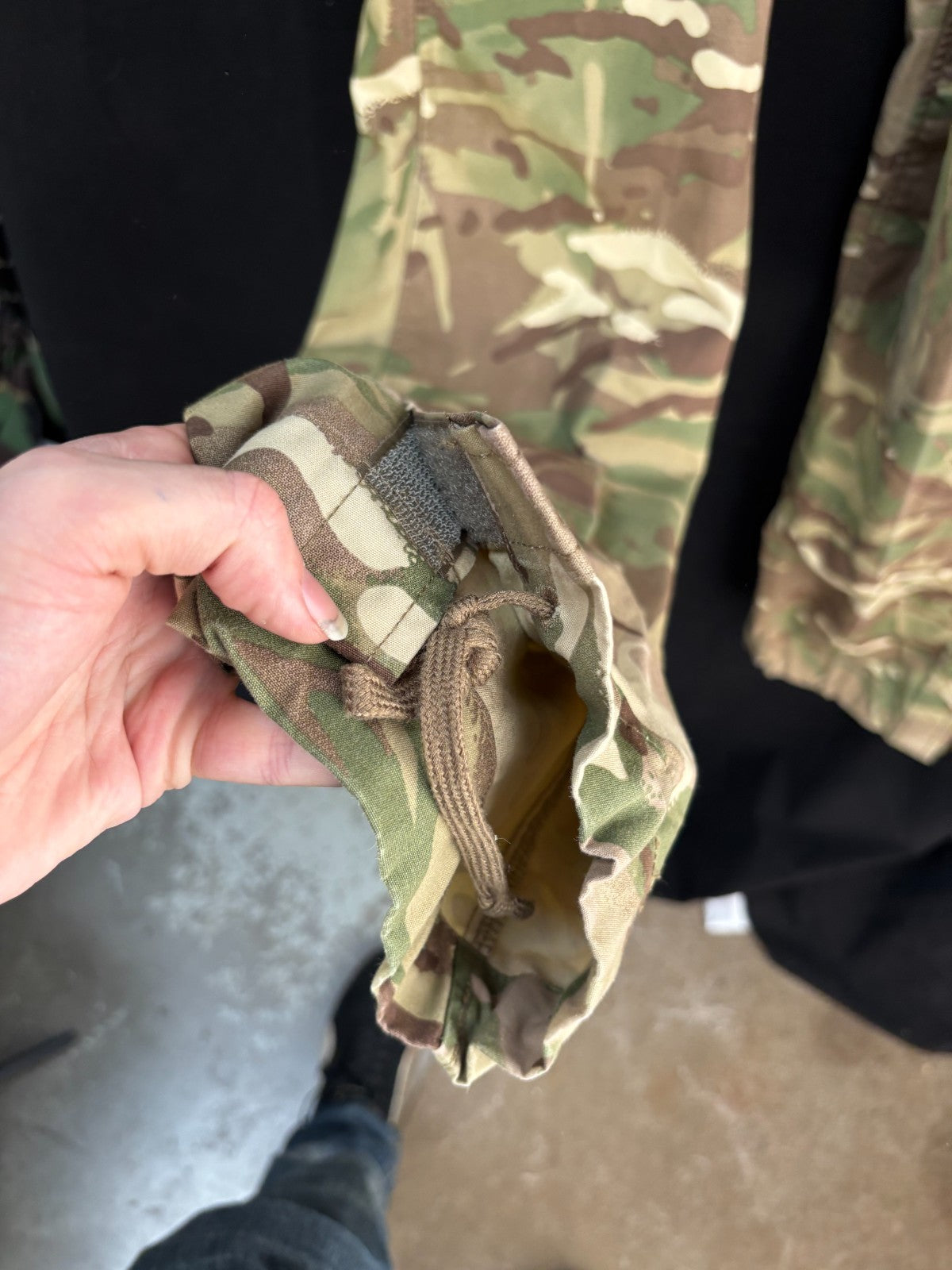 Genuine British Army MTP Combat Windproof Trousers - Size 82/80/96 - The Militaria Shop