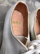 Genuine British Army Women's White Summer Shoes - WW2 Pattern - Size UK 2 L - The Militaria Shop