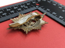 Load image into Gallery viewer, Original WW2 British Army Cap Badge - Worcestershire Regiment
