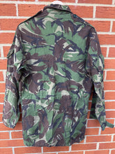 Charger l&#39;image dans la galerie, Genuine British Army DPM Camouflaged Combat Smock Jacket - Size 180/96
