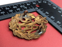 Load image into Gallery viewer, Genuine British Royal Air Force RAF Cap Badge
