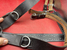 Load image into Gallery viewer, Original Post WW2 German Army Y-Straps in Leather with Metal Fittings
