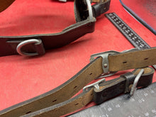 Load image into Gallery viewer, Original Post WW2 German Army Y-Straps in Leather with Metal Fittings
