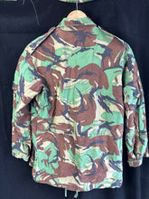 Charger l&#39;image dans la galerie, Original British Army DPM Combat Jacket Smock - Size 170/96
