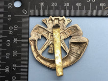 Charger l&#39;image dans la galerie, Original WW2 British Army Duke of Cornwall&#39;s Light Infantry Cap Badge
