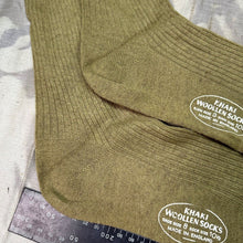 Charger l&#39;image dans la galerie, Original British Army WW2 New Old Stock Officers Wool Khaki Socks - Varied Sizes
