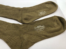 Load image into Gallery viewer, Original WW2 Era British Army Officers Khakli Woolen Socks NEW OLD STOCK Size 8
