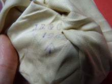 Load image into Gallery viewer, Original WW2 British Army Gunners Winter White Gloves - Dated 1942
