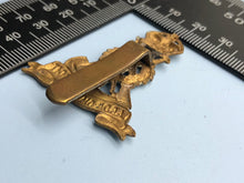 Load image into Gallery viewer, Original WW2 British Army Labour Corps Cap Badge
