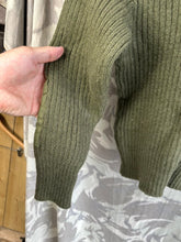 Load image into Gallery viewer, Genuine British Army Man&#39;s Heavy Jersey Olive Drab Pull Over - Size 36&quot; Chest
