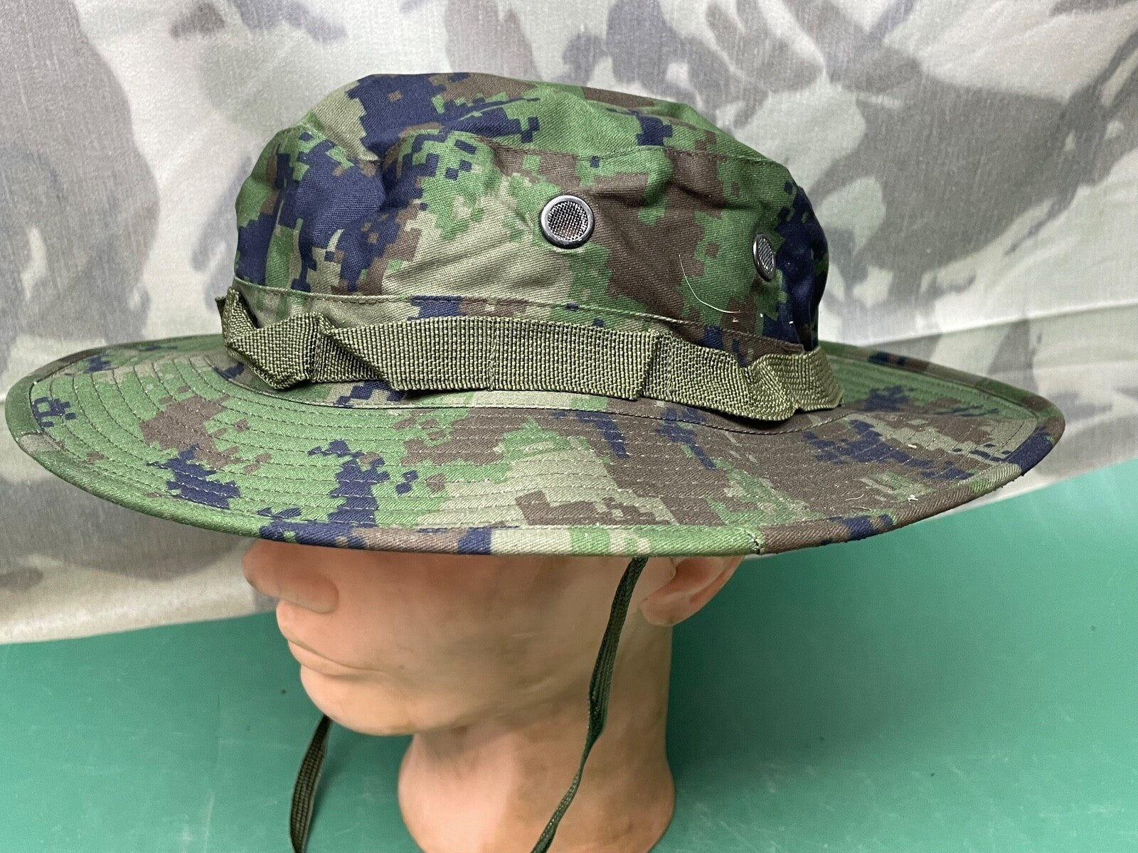 Genuine US Army Jungle Camouflage Boonie Sun Hat Hot Weather Type II - Size 7 - The Militaria Shop