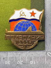 Load image into Gallery viewer, 1980&#39;s/90&#39;s Era Soviet Naval Mariner&#39;s Award / Badge in Excellent Condition
