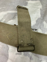 Charger l&#39;image dans la galerie, Original WW1 British Army 1908 08 Pattern Webbing Belt - 1916 Dated - 48&quot; Waist
