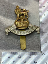 Load image into Gallery viewer, Original British Army WW1 / WW2 Army Pay Corps Cap Badge
