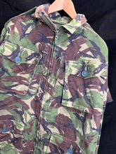 Load image into Gallery viewer, Surplus British Army Woodland DPM Smock Combat Jacket -Size 180/96 - The Militaria Shop
