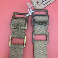 Charger l&#39;image dans la galerie, Original WW2 British Army 37 Pattern Webbing Brace Adaptors Pair
