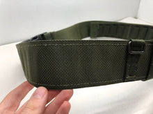 Lade das Bild in den Galerie-Viewer, Genuine British Army Tactical Combat Belt OD IRR - 44&quot; Waist Maximum
