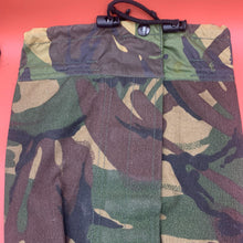 Load image into Gallery viewer, Genuine British Army Surplus DPM Camouflaged Gaiters - Size Standard
