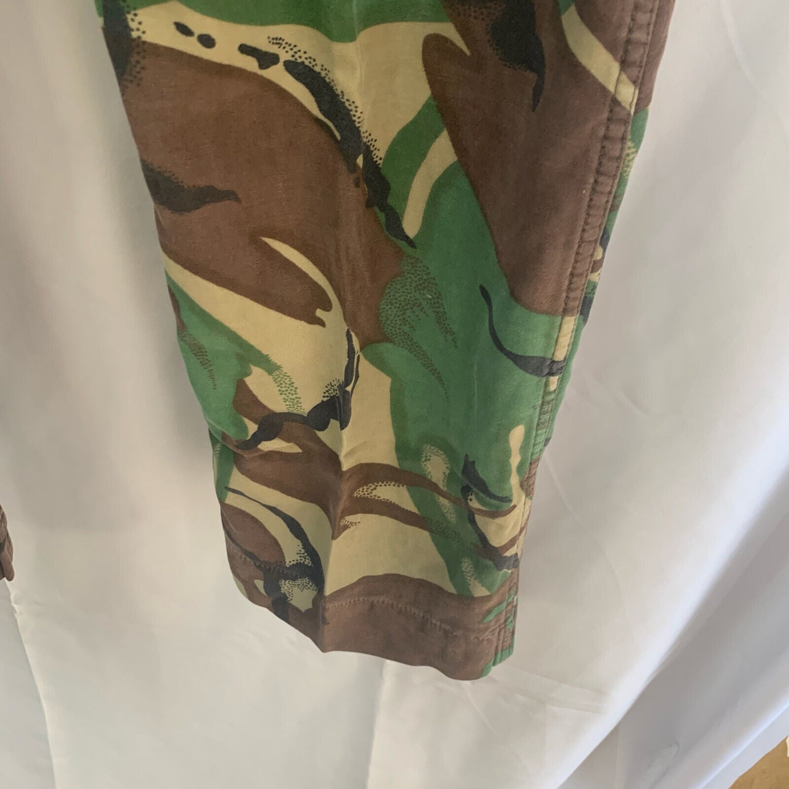 Genuine British Army 68 Pattern DPM Jungle Camouflaged Trousers - Size 30" Waist - The Militaria Shop