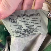 Load image into Gallery viewer, British Army DPM Camouflaged Temperate Trousers - 80/80/96 - Vintage Clothing
