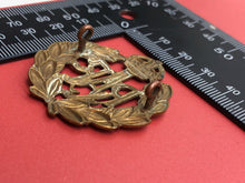 Load image into Gallery viewer, Original WW2 British Royal Air Force RAF Cap Badge
