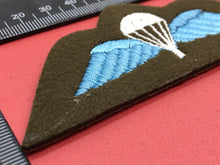 Lade das Bild in den Galerie-Viewer, British Army Paratrooper Parachute Qualification Jump Para Wings
