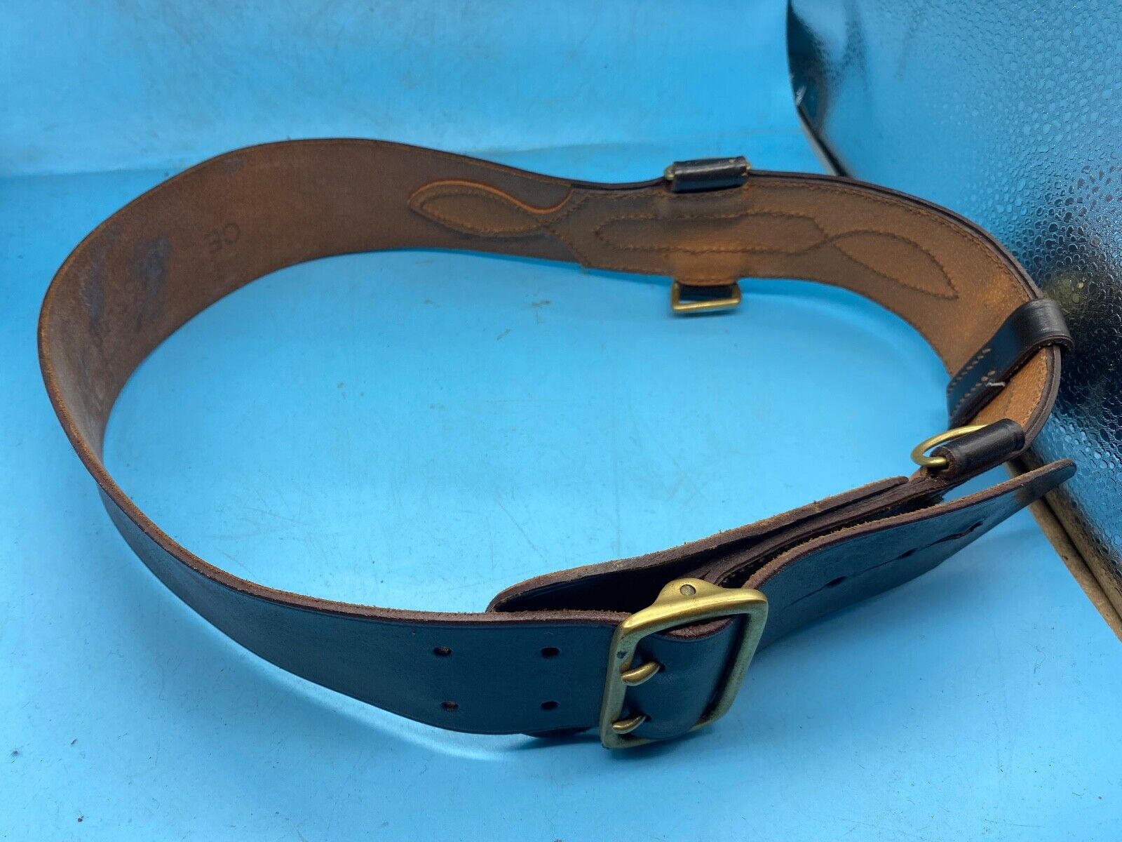 Original British Army Officer's Sam Browne Leather Belt - Approx 32" Waist - The Militaria Shop