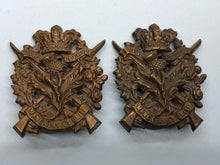 Charger l&#39;image dans la galerie, British Army Aberdeen Militia Volunteers Victorian Crown Cap Badge
