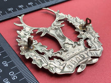 Charger l&#39;image dans la galerie, Original WW1/WW2 Gordon Highlanders Cap Badge
