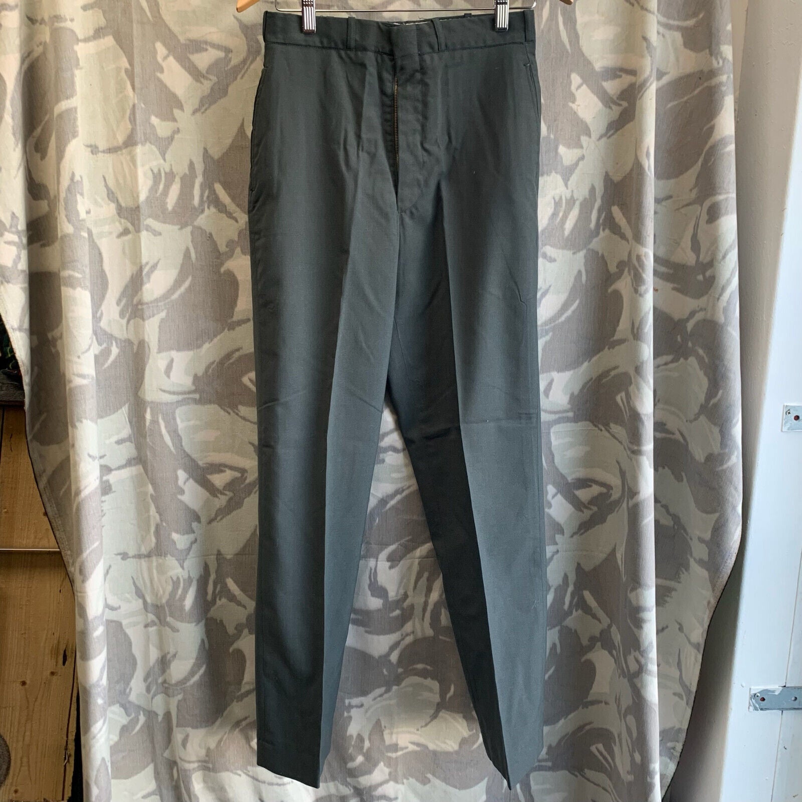 Genuine US Army / US Air Force Trousers - 28" Waist - The Militaria Shop