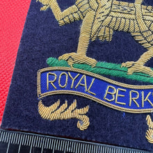 Load image into Gallery viewer, British Army Bullion Embroidered Blazer Badge - Royal Berkshire Regiment
