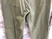 Load image into Gallery viewer, Genuine British Army Olive Green Lightweight Fatigue Combat Trousers - 85/88/104
