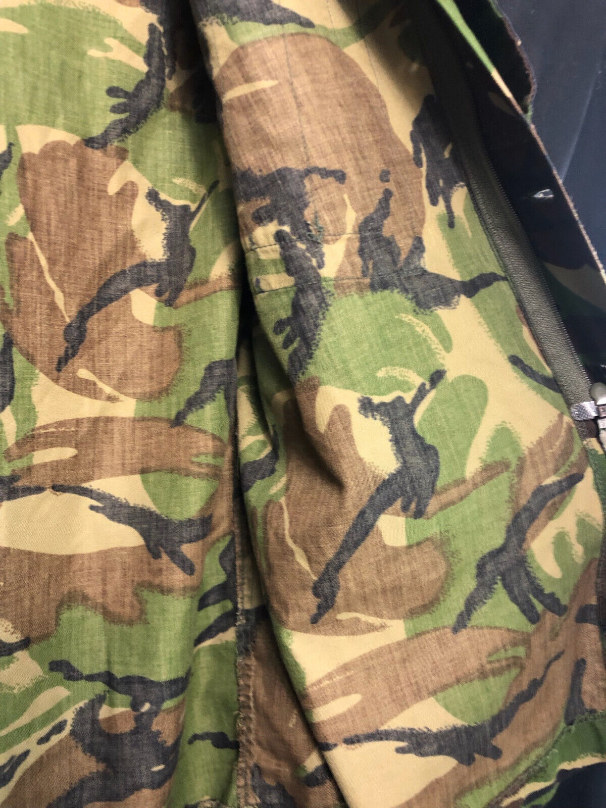 Genuine British Army Camouflage DPM Lightweight Jacket - Size 170/96 - The Militaria Shop