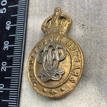 Load image into Gallery viewer, Original WW2 7th Queen&#39;s Own Hussars British Army Cap Badge - Rare Sand Cast
