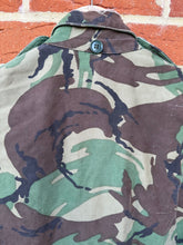 Charger l&#39;image dans la galerie, Original British Army 1968 Pattern Combat Smock Jacket - Size 1 - 40&quot; Chest
