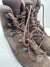 Load image into Gallery viewer, British Army Surplus Brown Leather Combat Boots - HAIX - Size UK 11 M - The Militaria Shop

