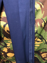 Lade das Bild in den Galerie-Viewer, Image #4
