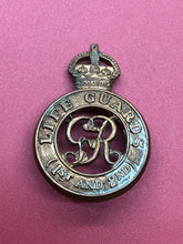 Load image into Gallery viewer, Original WW1 British Army Cap Badge - 1st &amp; 2nd Life Guards
