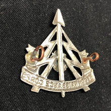 Load image into Gallery viewer, Genuine British Army Brass Cap Badge - Reconnaissance Corps - The Militaria Shop
