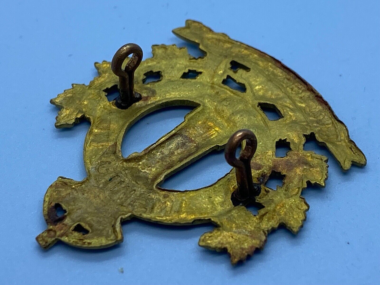 Original Canadian Army - Le Regiment of Hull Cap Badge - The Militaria Shop
