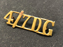 Load image into Gallery viewer, Original WW2 British Army Brass Shoulder Title - 4th 7th Dragoon Guards - The Militaria Shop
