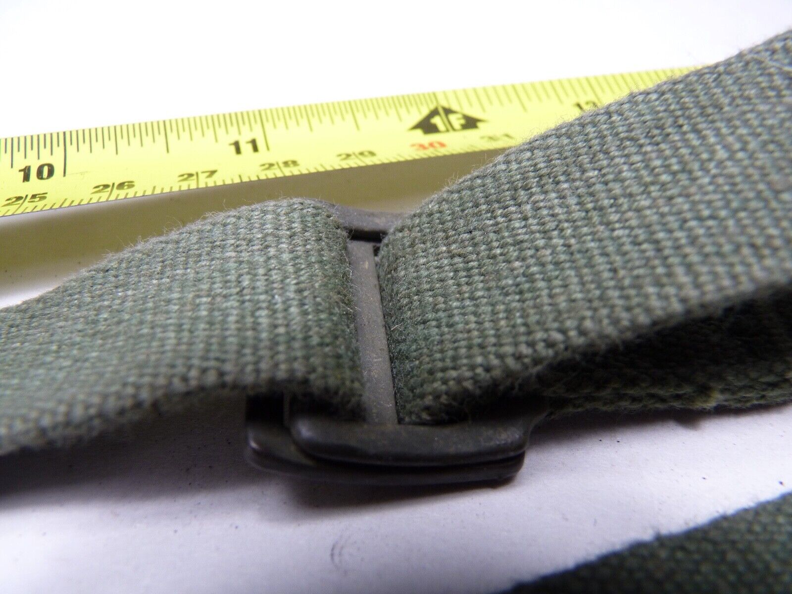 Original WW2 British Army 44 Pattern Shoulder / Extended Equipment Strap - 1945 - The Militaria Shop