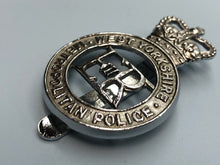 Load image into Gallery viewer, Genuine Obsolete West Yorkshire Metropolitan Police Cap Badge - Queen&#39;s Crown
