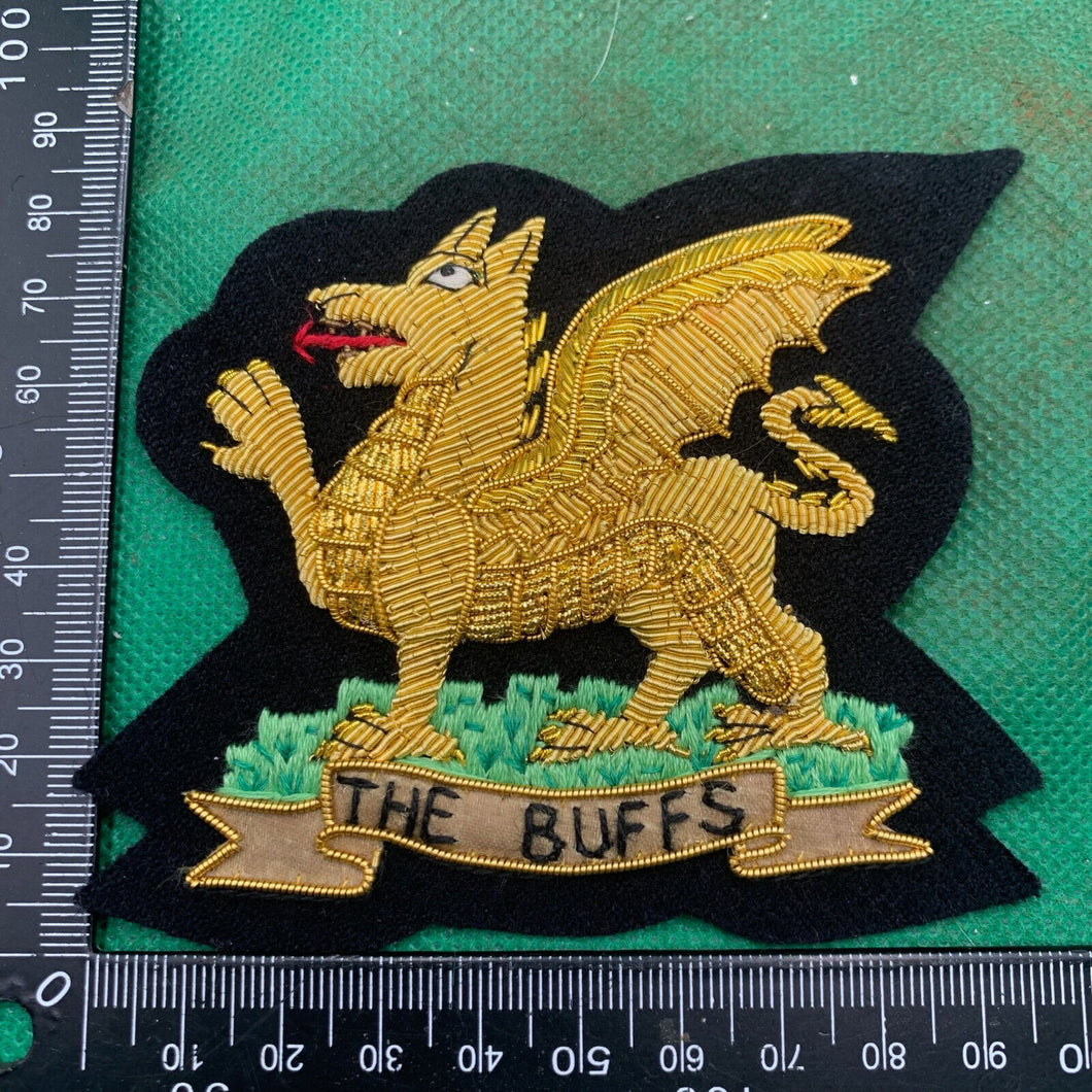 Blazer-Abzeichen mit Bullion-Stickerei der britischen Armee – Royal East Kent Regiment – ​​Buffs