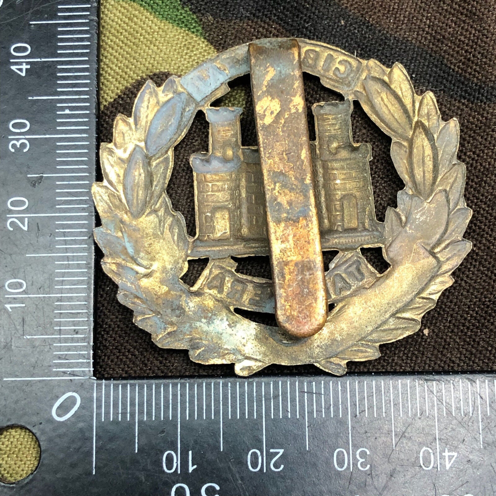 Original WW2 British Army Northamptonshire Regiment Cap Badge - The Militaria Shop
