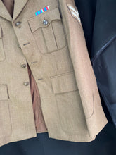 Load image into Gallery viewer, Grade 1 British Army FAD No2 Dress Uniform Jacket - Size 176/100/84 - The Militaria Shop

