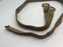 Lade das Bild in den Galerie-Viewer, Original British Army Paratroopers Leg Restraint Strap - WW2 37 Pattern
