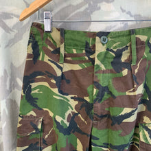 Load image into Gallery viewer, Geuine British Army DPM Camouflaged Combat Trousers - 75/80/96
