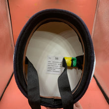 Lade das Bild in den Galerie-Viewer, Image #10
