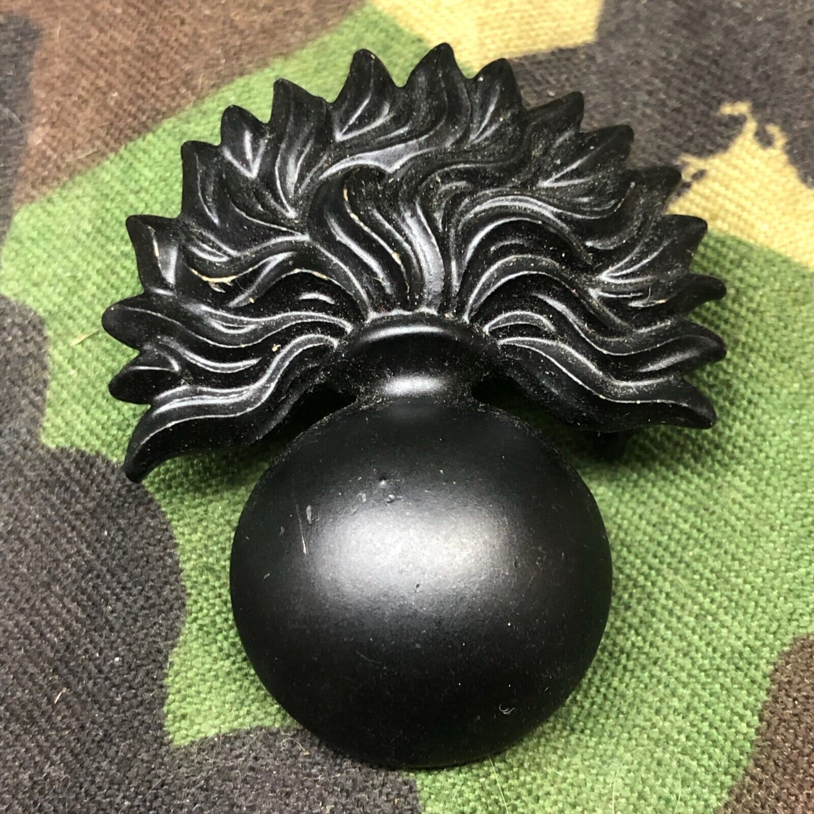 Original British Army Cap Badge - British Grenadier Guards - The Militaria Shop